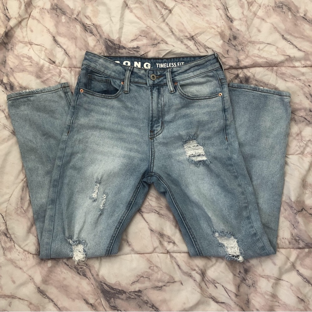 Distressed Straight Leg Jeans